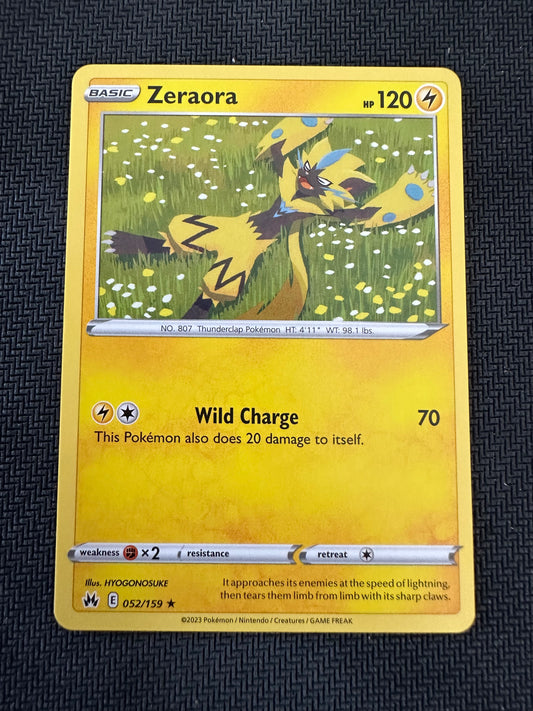 #52 Zeraora Crown Zenith Sun & Moon Pokemon