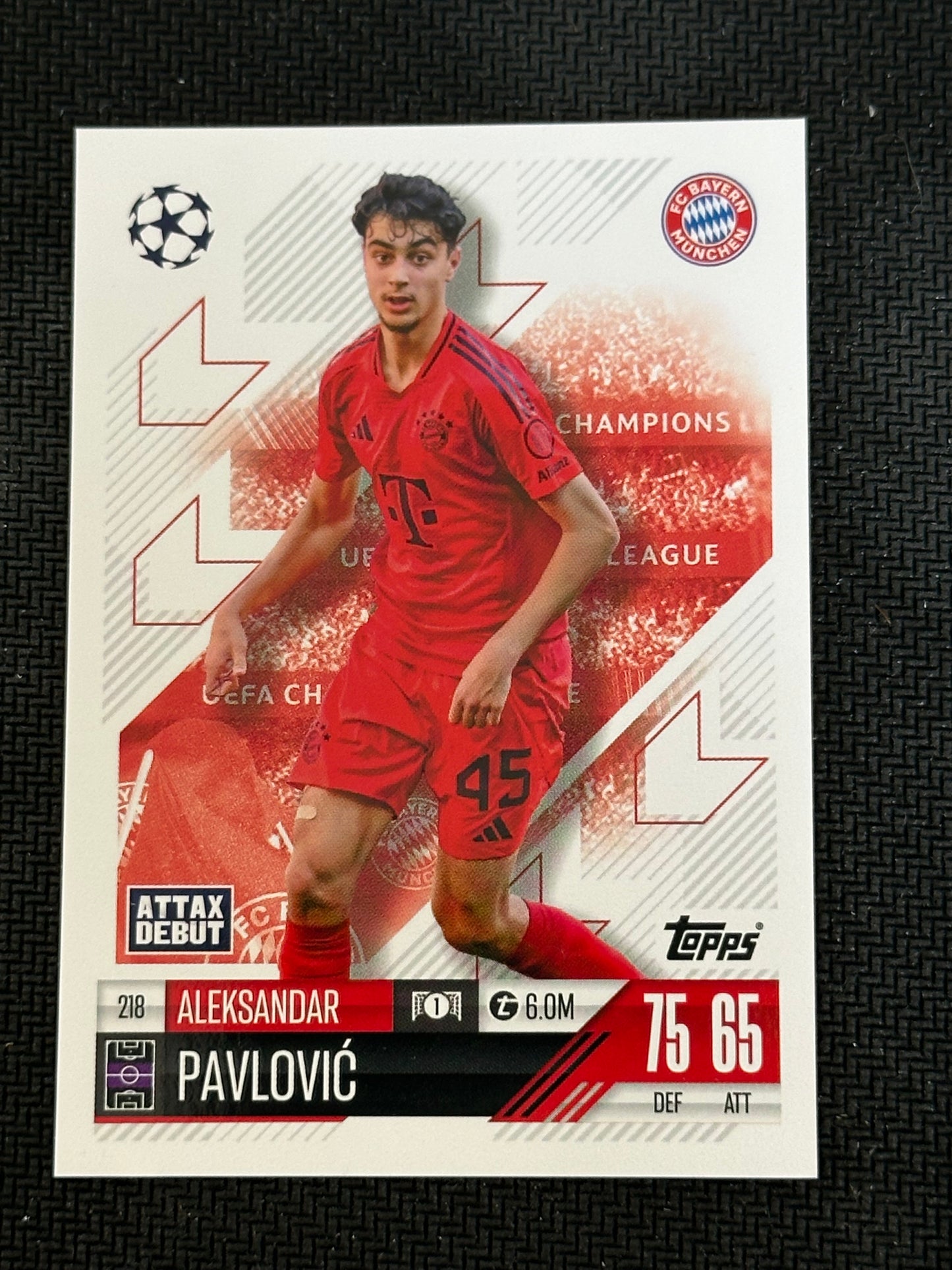 Aleksandar Pavlovic #218 Match Attax 24/25