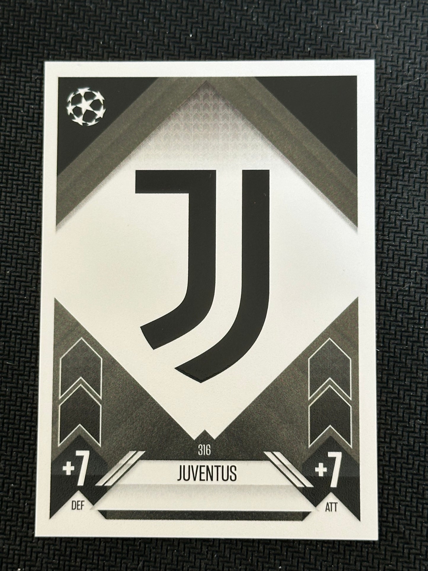 Juventus Team Badge #316 Match Attax 24/25